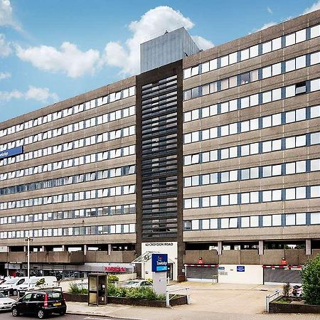 Travelodge London Crystal Palace Exterior photo